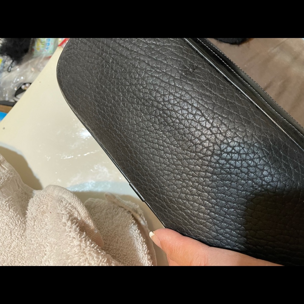 Dooney & Bourke black vintage leather - Picture 3 of 10